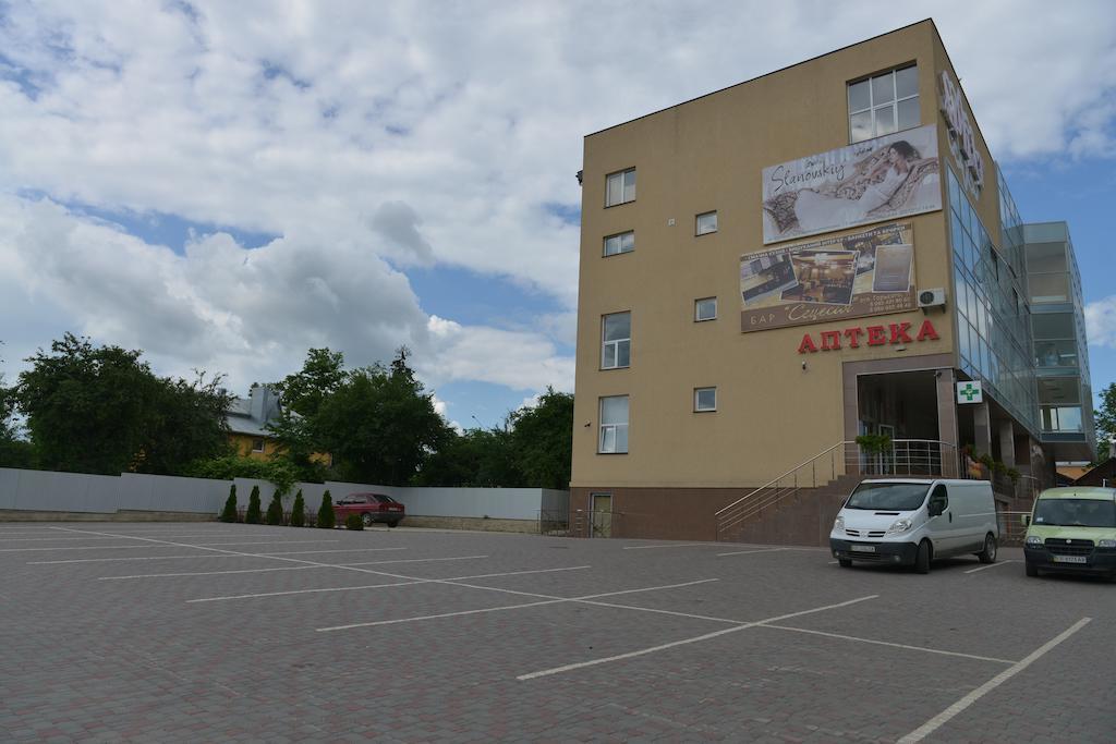 Chernivtsi Arbat Exterior photo